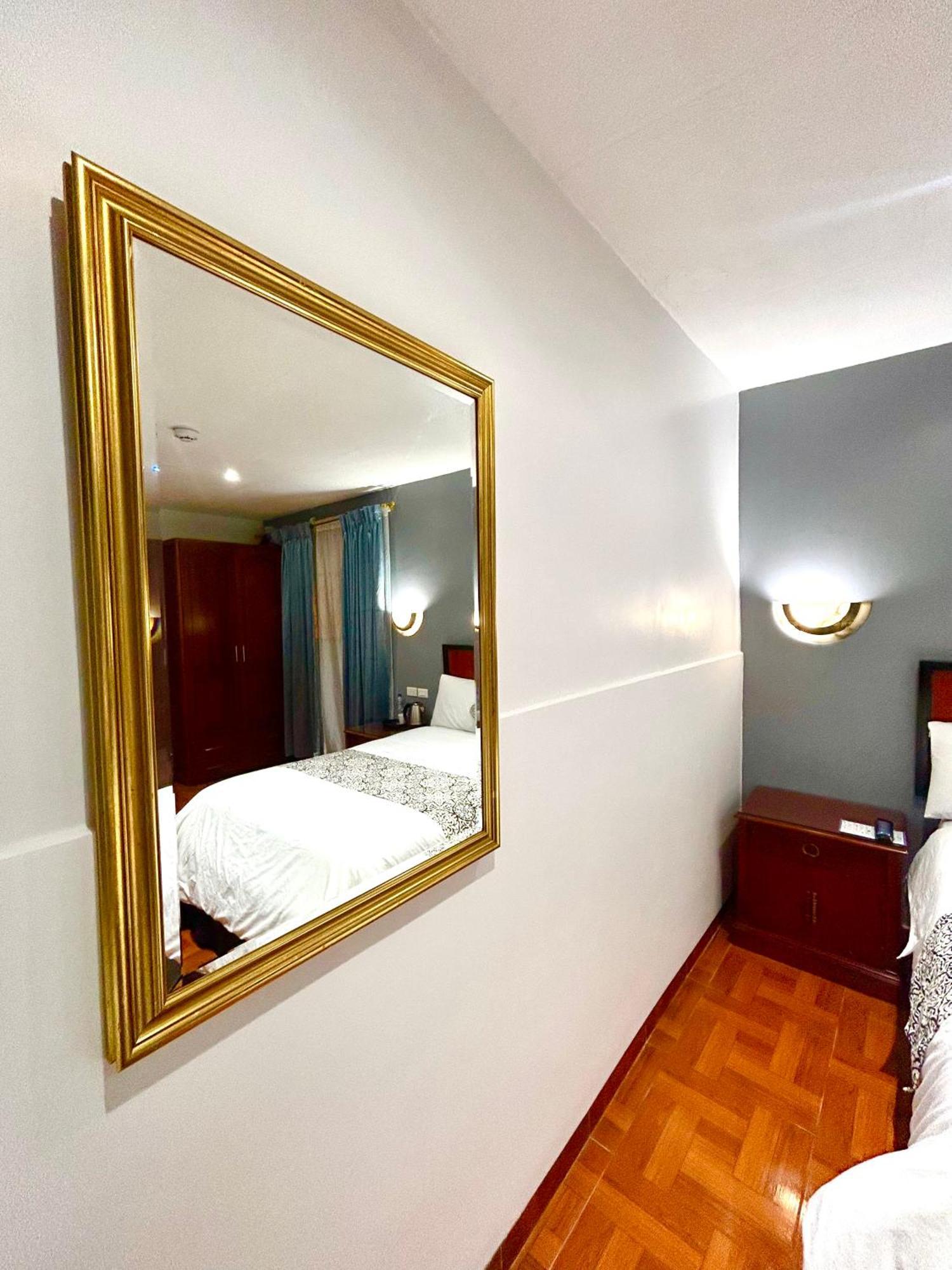 Accel Hotel La Quinta อิบาร์รา ภายนอก รูปภาพ
